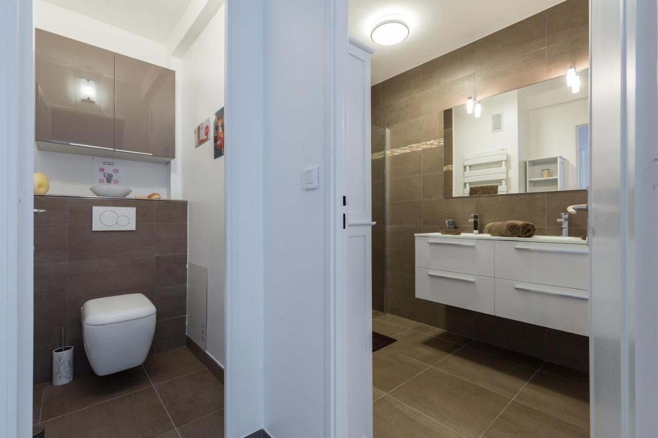 Gorgeous Apt With Terrace, Elevator, Ac, Free Parking - Le Regis カーニュ・シュル・メール エクステリア 写真